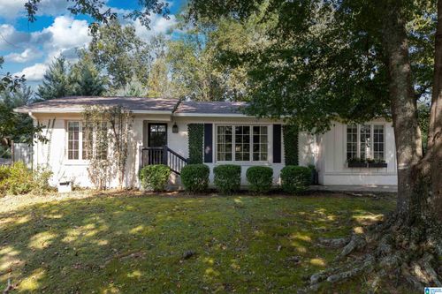 3556 Lakeside Dr, Vestavia, AL, 35243-1918 | Card Image