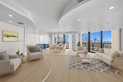 23ab-19667 Turnberry Way, Aventura, FL, 33180-2593 | Card Image