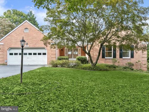 2515 Ashbrook Dr, ELLICOTT CITY, MD, 21042-1749 | Card Image