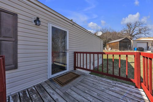 220 Country Side Ct, Springtown, TX, 76082-8206 | Card Image