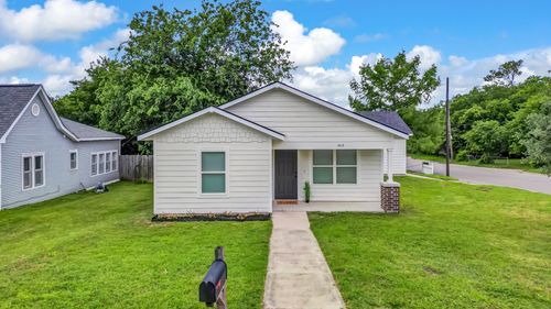 1415 N Elm Street, Weatherford, TX, 76086 | Card Image