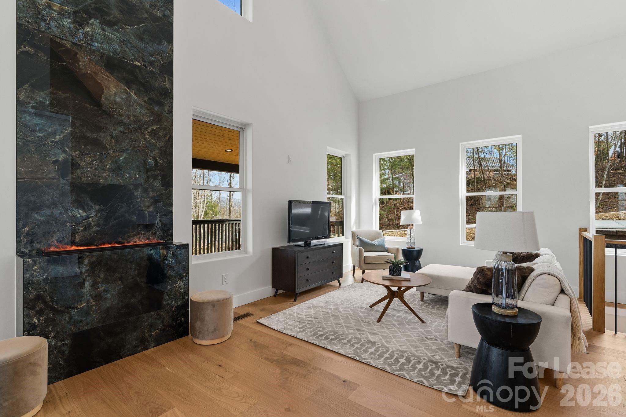 Residential Lease in Asheville 5