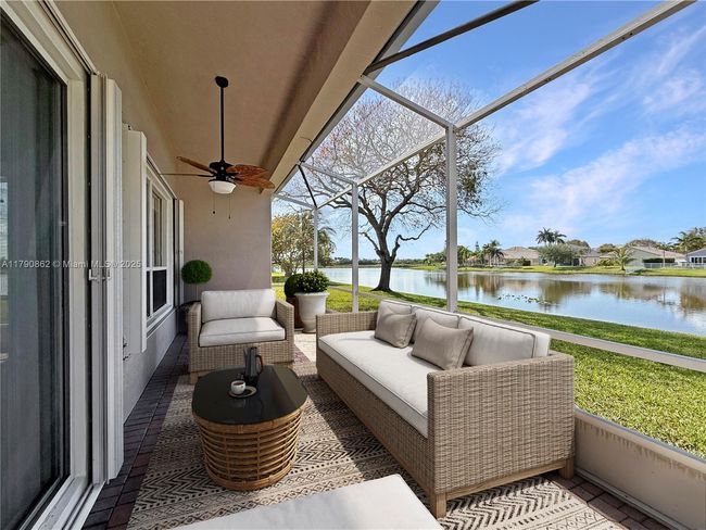 14365 Nw 15 Th St, House other with 3 bedrooms, 3 bathrooms and null parking in Pembroke Pines FL | Image 7