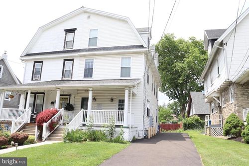 142 Harrison Ave, GLENSIDE, PA, 19038-4024 | Card Image