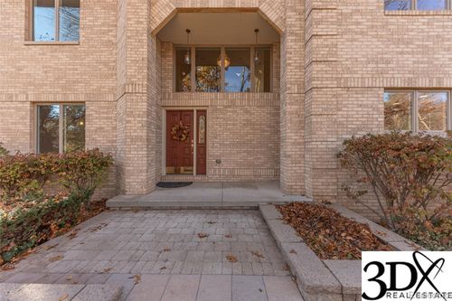 9825 Finnegan Dr, Brighton, MI, 48116-6240 | Card Image