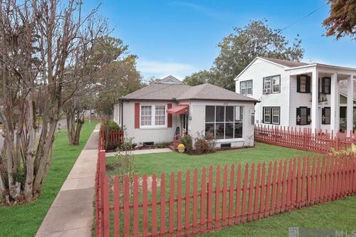 262 Lovers Ln, Baton Rouge, LA, 70806-5118 | Card Image