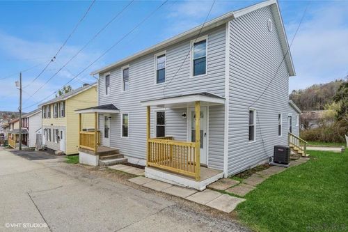 2131-2129-2131 Candee St, Greensburg, PA, 15601-5201 | Card Image
