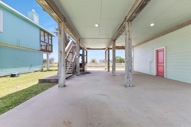 22329 Vista Del Mar, House other with 3 bedrooms, 2 bathrooms and 1 parking in Galveston TX | Image 17