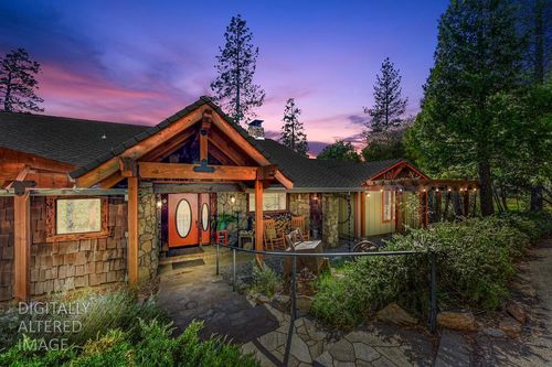 19736 Jesus Maria Rd, Mokelumne Hill, CA, 95245-9559 | Card Image