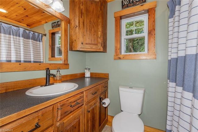 375 Carolina Rd, House other with 2 bedrooms, 2 bathrooms and null parking in Millers Creek NC | Image 16