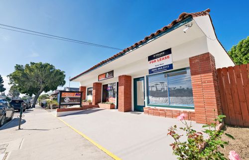 2917 De La Vina Street, Santa Barbara, CA, 93105 | Card Image