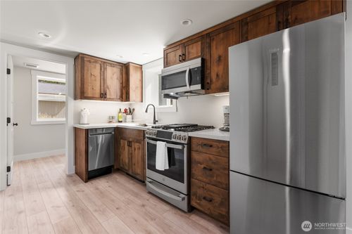 13536 Entiat River Rd, Entiat, WA, 98822-9756 | Card Image