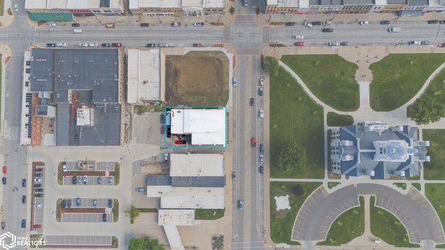 15 S Center St, Home with 0 bedrooms, 0 bathrooms and null parking in Marshalltown IA | Image 8