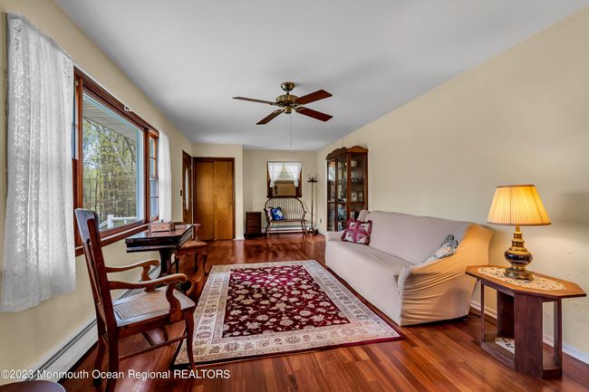 521 Ely Harmony Rd, House other with 4 bedrooms, 2 bathrooms and null parking in MILLSTONE TOWNSHIP NJ | Image 5