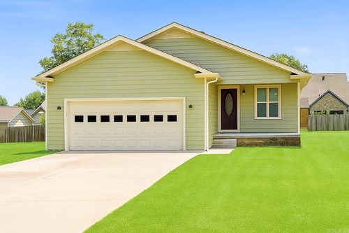 707 N 4th St, Marmaduke, AR, 72443-9624 | Card Image