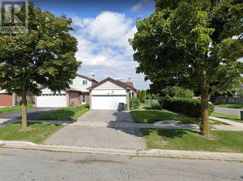 upper-1 Muirlands Drive, Toronto (Milliken), ON, M1V2B3 | Card Image