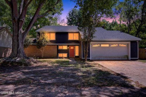 105 Penny Ct, Ocean Springs, MS, 39564-3441 | Card Image