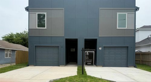 8023 Brandon St, Houston, TX, 77051-1505 | Card Image