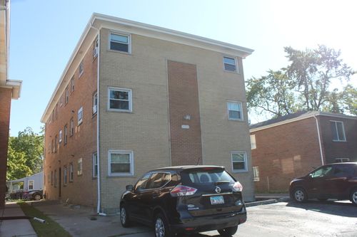 3229 Commercial Ave, South Chicago Heights, IL, 60411-5455 | Card Image