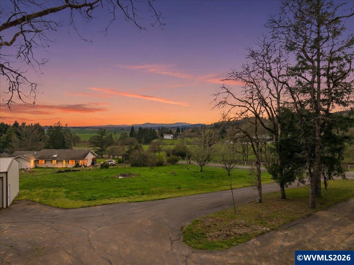 Land in Corvallis 4