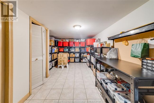327 Majestic Dr, House other with 4 bedrooms, 4 bathrooms and null parking in Tecumseh ON | Image 21