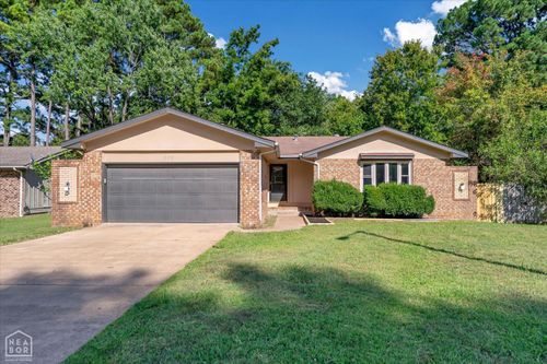 1208 Stonemill Dr, Jonesboro, AR, 72401-3651 | Card Image