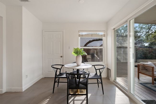 6523 Heron Dr, House other with 4 bedrooms, 3 bathrooms and 4 parking in Austin TX | Image 12