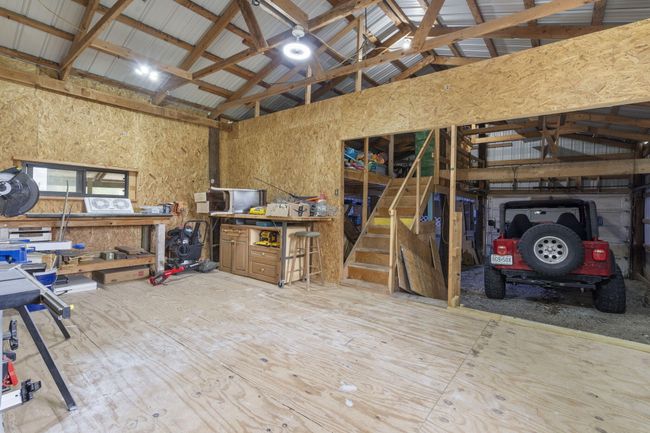 Shop/Detached Garage | Image 41