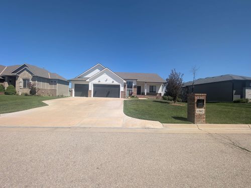 1502 N Shadow Rock Dr, Andover, KS, 67002-5600 | Card Image