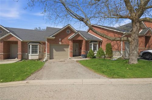 13-24 Hardy Rd, Brantford, ON, N3T5K6 | Card Image