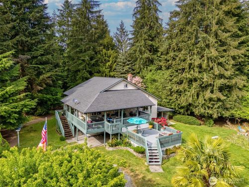 27428 97th Ave Sw, Vashon, WA, 98070-8637 | Card Image
