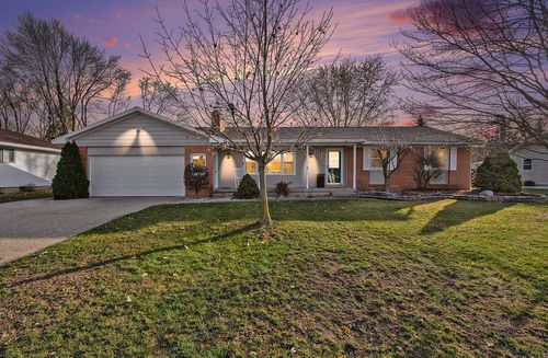 6844 Linden Ave Se, Grand Rapids, MI, 49548-7321 | Card Image