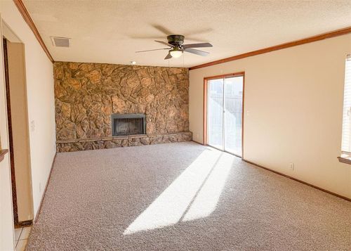 3622 Wynn Cir, Edmond, OK, 73013-4637 | Card Image