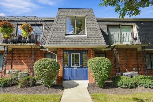 37 B Foxberry Dr, Amherst, NY, 14068-1023 | Card Image