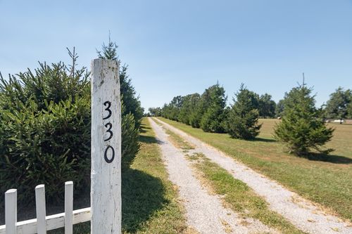 330 Cedar View Ln, Clever, MO, 65631-6654 | Card Image