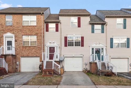 210 Bellwether Ct, Newark, DE, 19702-7403 | Card Image