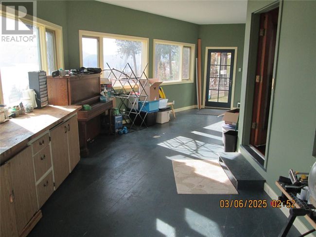 5305 Meadow Creek Cres, House other with 4 bedrooms, 3 bathrooms and 5 parking in Celista BC | Image 47