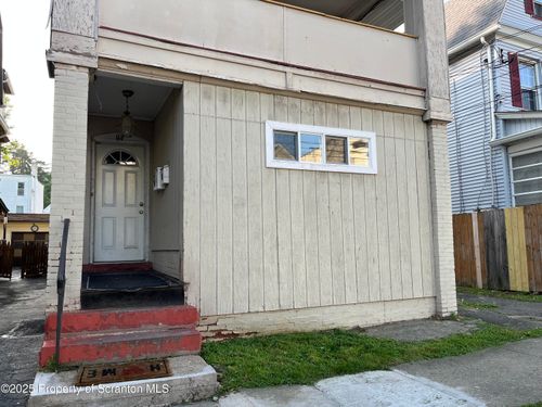 1st-floor-94 Wyoming Street, Wilkes Barre, PA, 18702 | Card Image