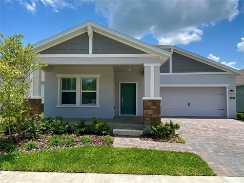 686 Peroni Ave, Debary, FL, 32713-0152 | Card Image