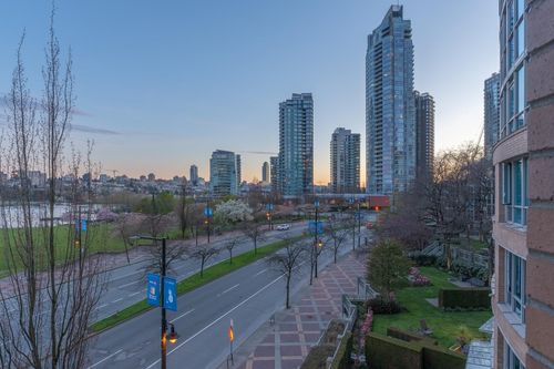 505-388 Drake St, Vancouver, BC, V6B6A8 | Card Image