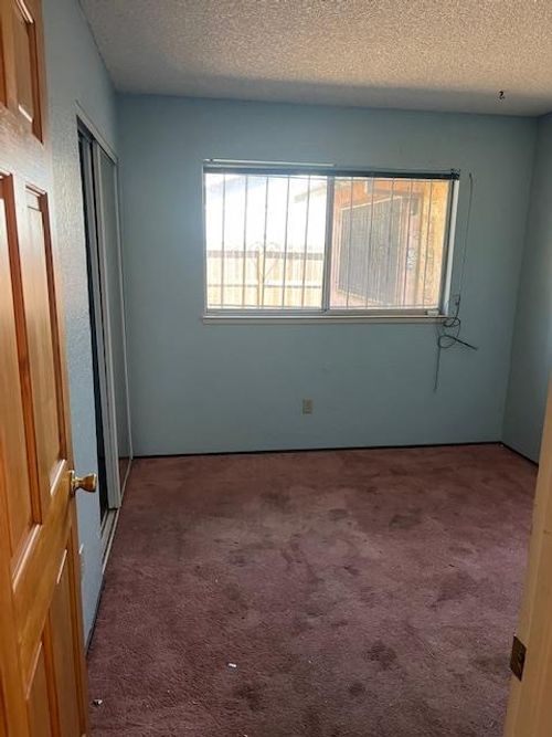 8366 Langtree Way, Sacramento, CA, 95823 | Card Image