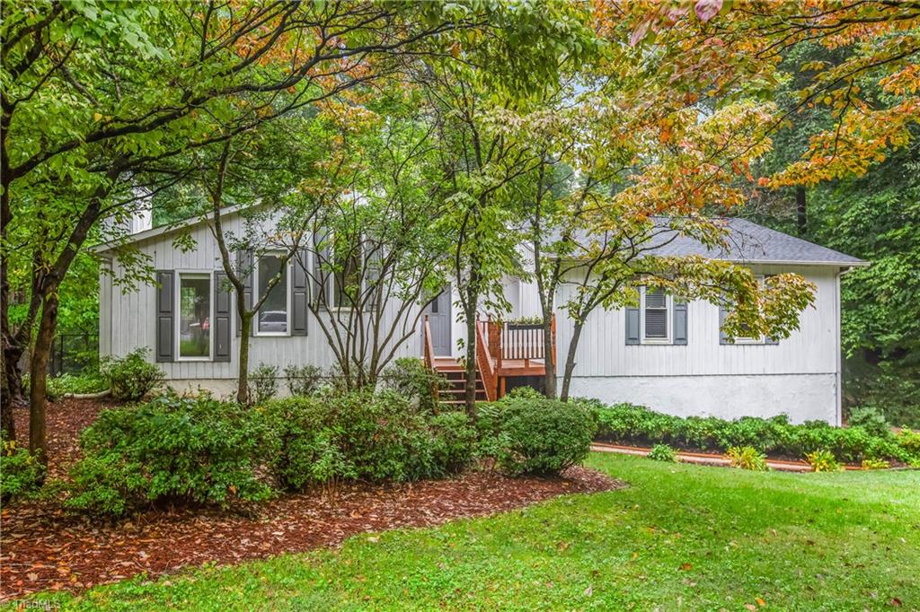 Century Park Ave, Kernersville, NC 27284