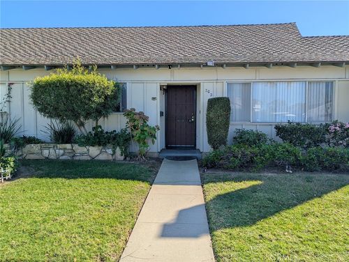 200 W 37th St, Long Beach, CA, 90807-3250 | Card Image