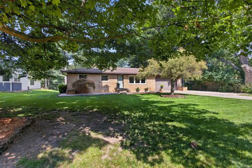 3190 Horton Rd, Jackson, MI, 49203-5568 | Card Image