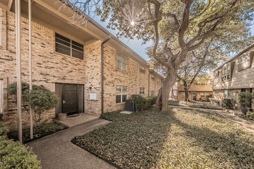 223-7937 Royal Lane, Dallas, TX, 75230 | Card Image