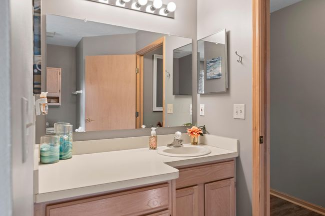 5796 Thada Ln, Condo with 1 bedrooms, 2 bathrooms and null parking in Columbus OH | Image 22