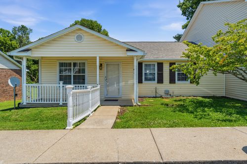 40 Rolling Meadows Dr, Goodlettsville, TN, 37072-4131 | Card Image