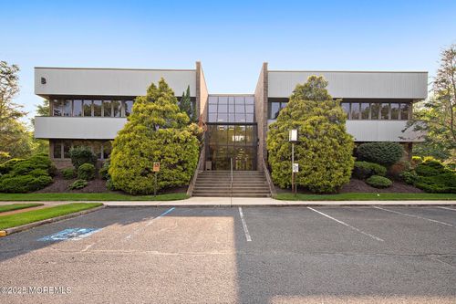 1b-and-2b-257 Monmouth Rd, Oakhurst, NJ, 07755-1500 | Card Image