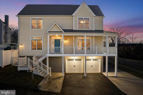 1633 S Taylor St, ARLINGTON, VA, 22204-4020 | Card Image