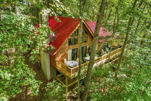 721 Natchez Lane, Hide A Way Hills, OH, 43107 | Card Image